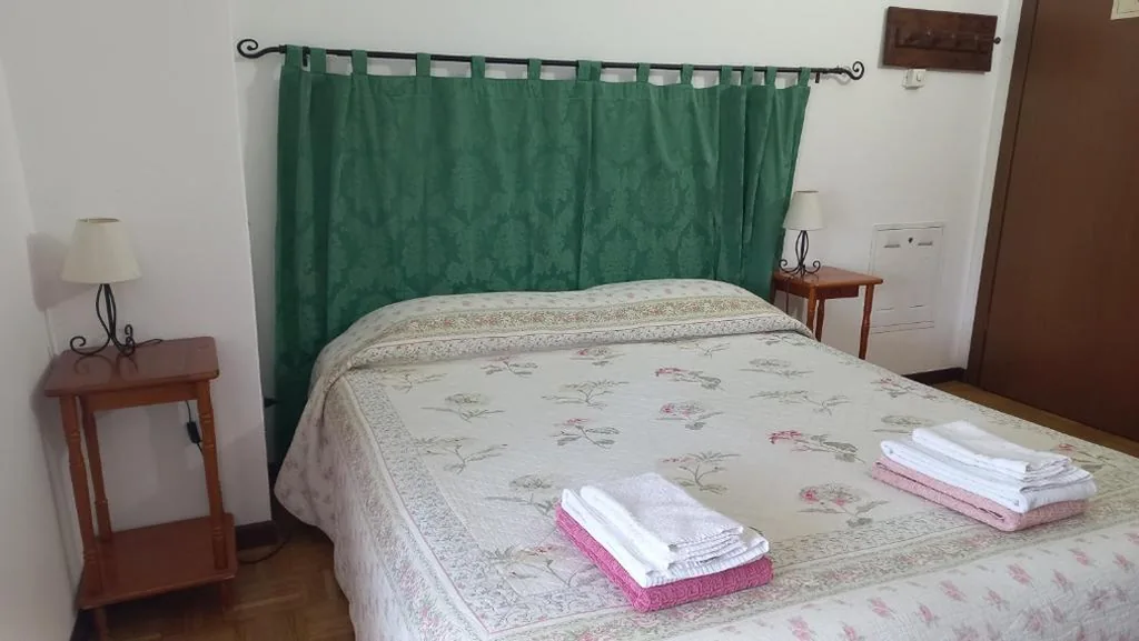 Camera Matrimoniale con Bagno Privato — Antico Casale AlleCalcarole