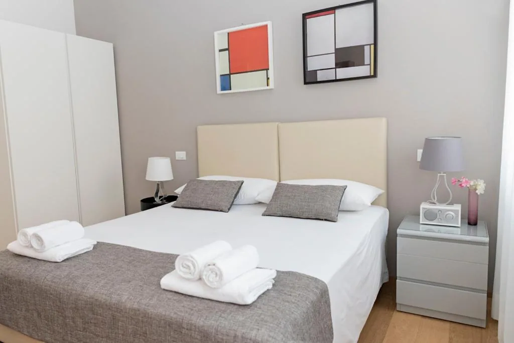 Double Room with Private Bathroom — B&B Villa Rosa