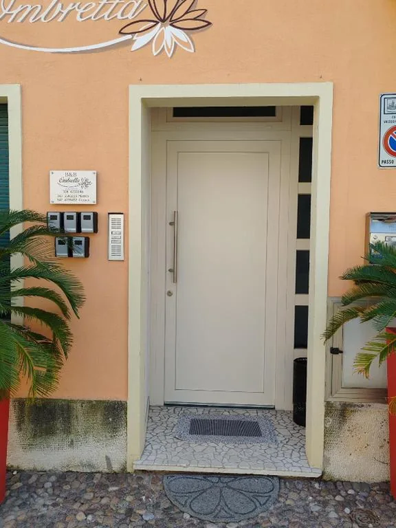 Double Room with Private Bathroom — BB Ombretta