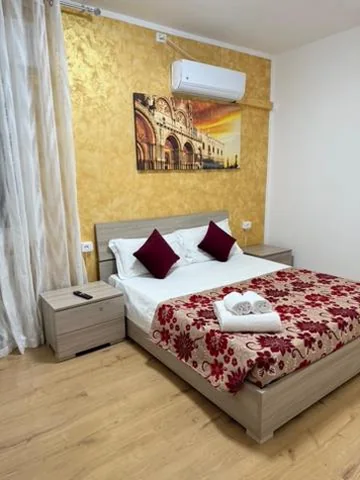 Double Room with Private Bathroom — Ca Felisati Venice