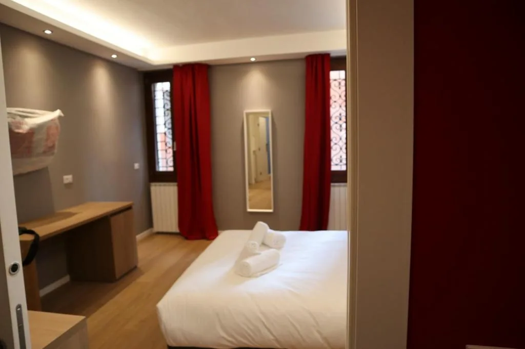 Double Room with Private Bathroom — Ca’ Piasentin