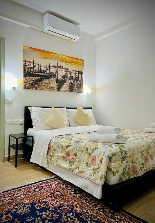 Camera Matrimoniale con Bagno Privato — CASA BANON
