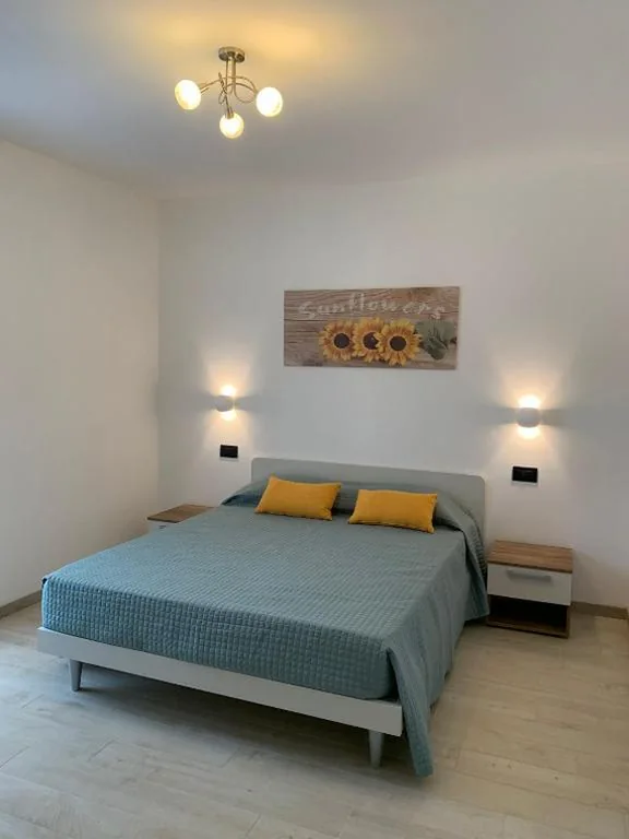 Double Room with Private Bathroom — Casa Fiorita