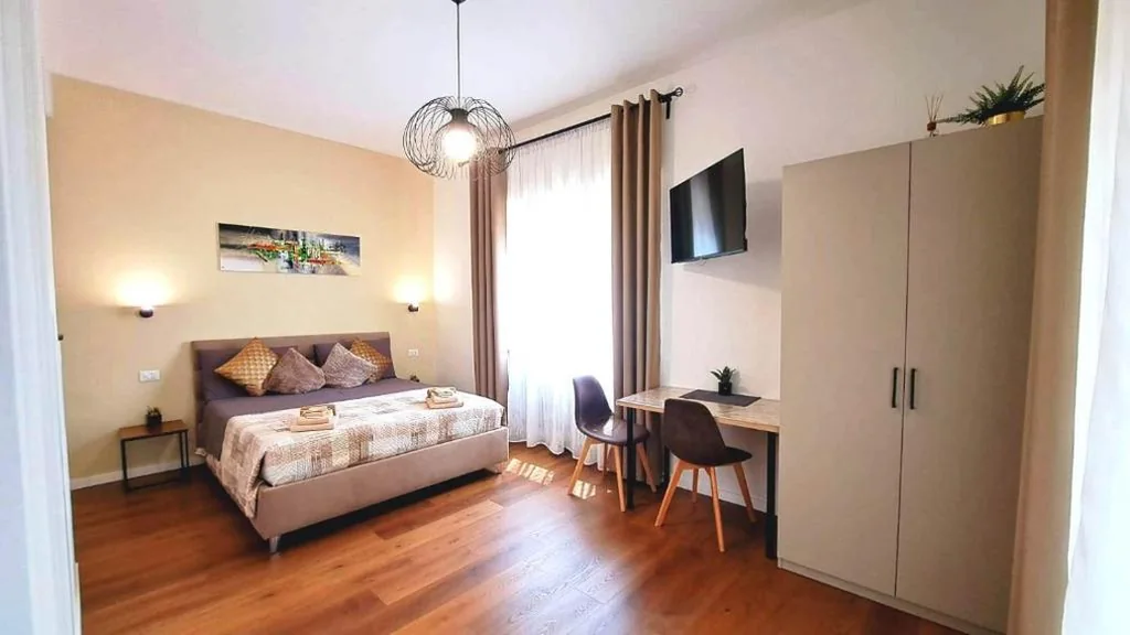 Camera Matrimoniale con Bagno Privato — Casa Rodolfi, Vicenza