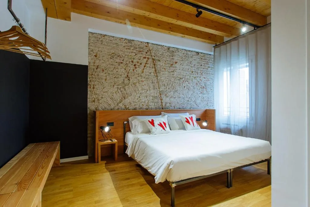 Camera Matrimoniale con Bagno Privato — Dadi Home