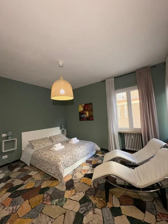 Camera Matrimoniale con Bagno Privato — Delle Rose Rooms – Le Arche Verona