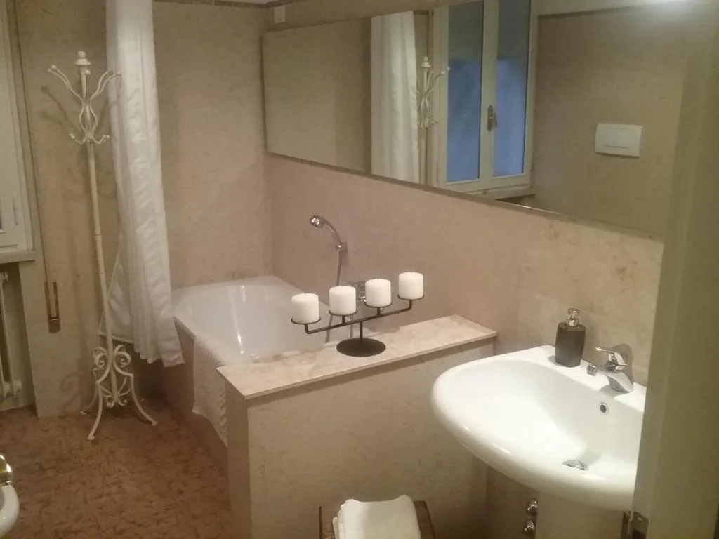 Double Room with Private External Bathroom — B&B Barberia