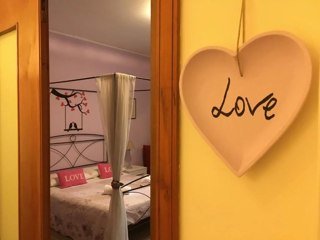 Double Room with Private Bathroom — La Giara Rooms