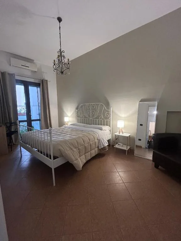 Camera Matrimoniale con Bagno Privato — La Magnolia – Rooms