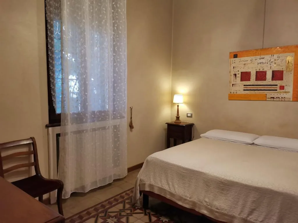 Double Room with Private Bathroom — Le Maddalene