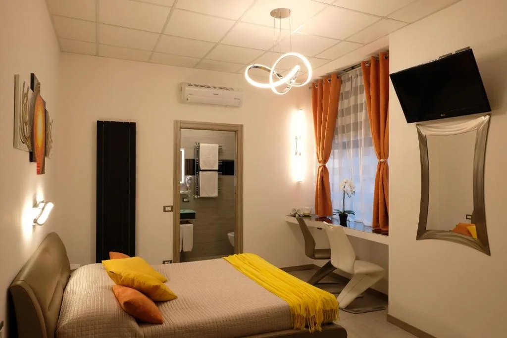 Camera Matrimoniale con Bagno Privato — LeNotti Verona