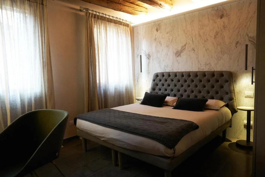 Double Room with Private Bathroom — Palazzetto Dieda