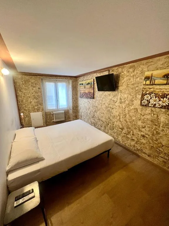 Camera Matrimoniale con Bagno Privato — Room Verona Ai Conti