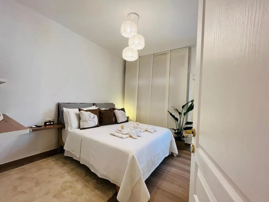 Double Room with Private Bathroom — Thalia Room Venezia Mestre