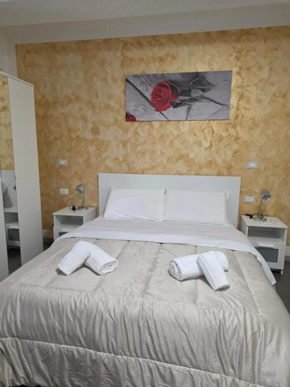 Double Room with Private Bathroom — TMS Maison Venezia