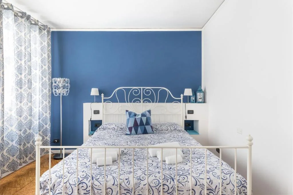 Double Room with Private Bathroom — Tre Sestieri Terrace – CANAL VIEW 2024