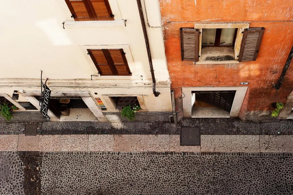 Double Room with Private Bathroom — Vitti’s Home Verona 3