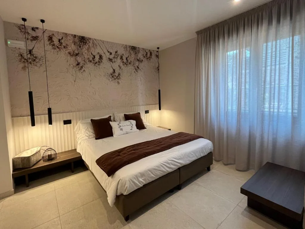 Double Room with Private Bathroom — Zara Rooms