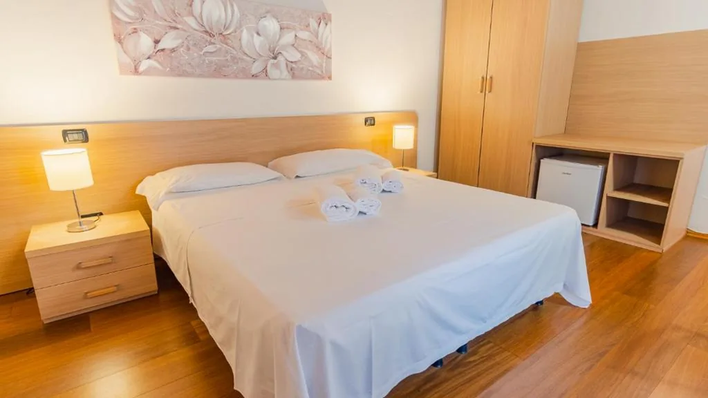 Double Room with Balcony — Antiche Mura – Italian Homing