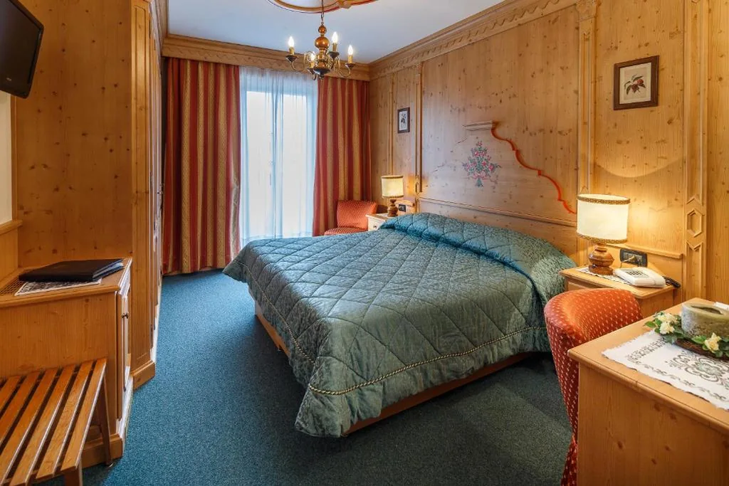 Double Room with Balcony and View — Hotel Columbia & Spa
