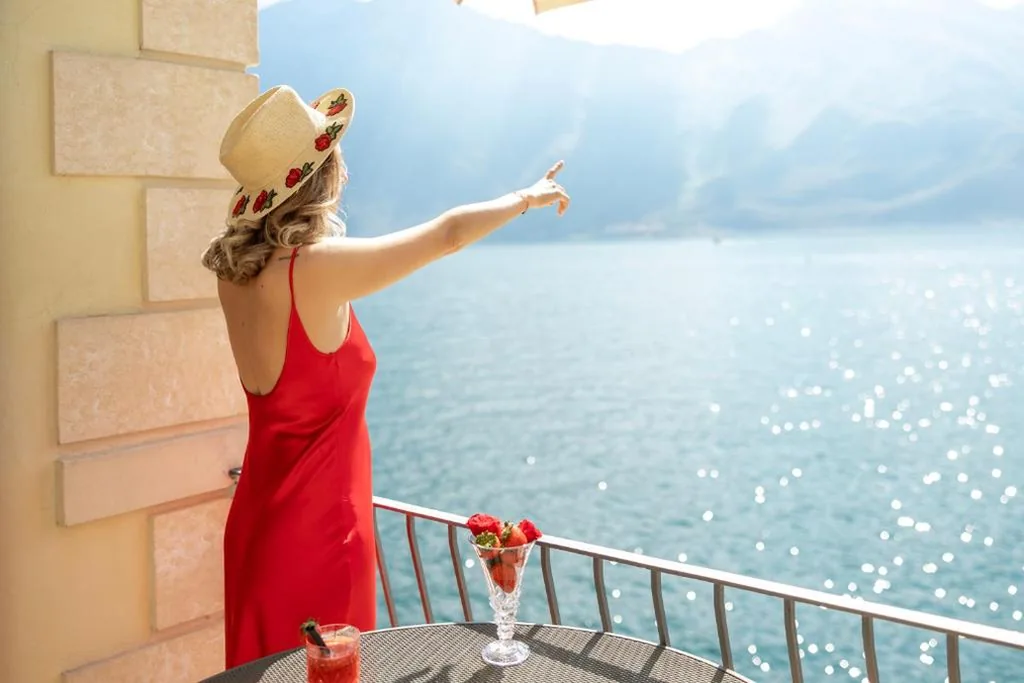 Double Room with Balcony and Lake View — Hotel Le Palme