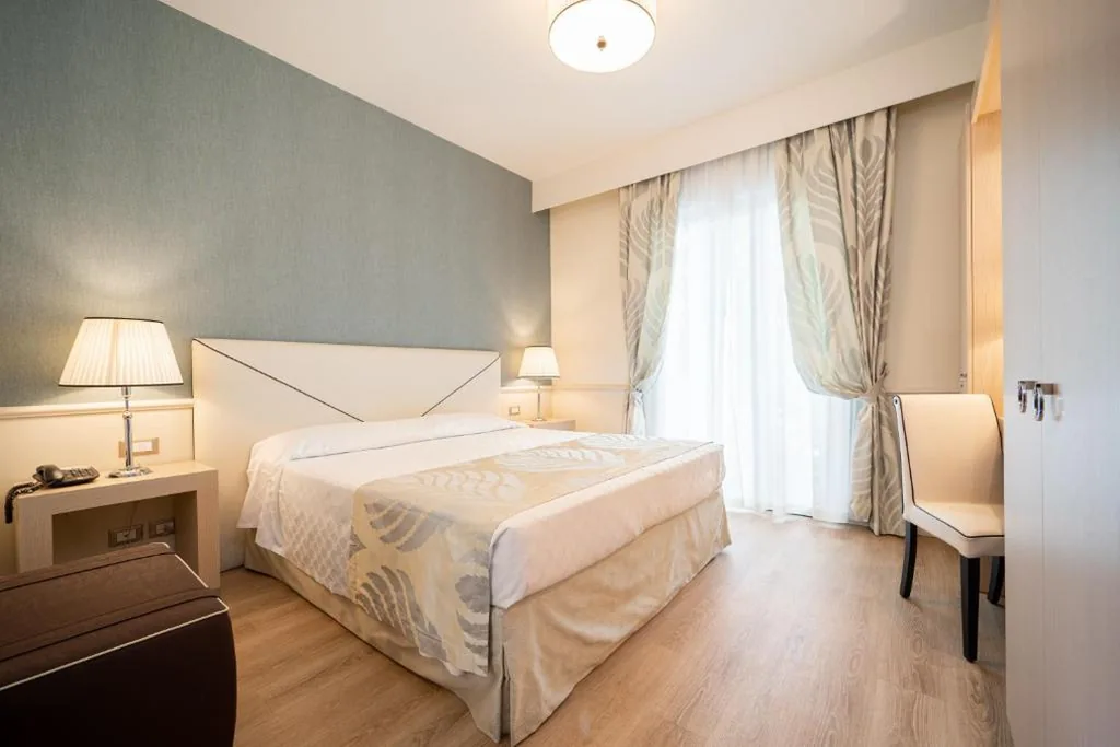 Double Room with Balcony — Hotel Ariston Molino Buja