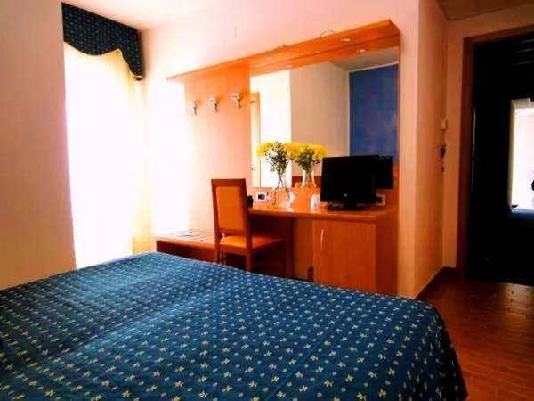 Double Room with Balcony — Hotel Bellevue