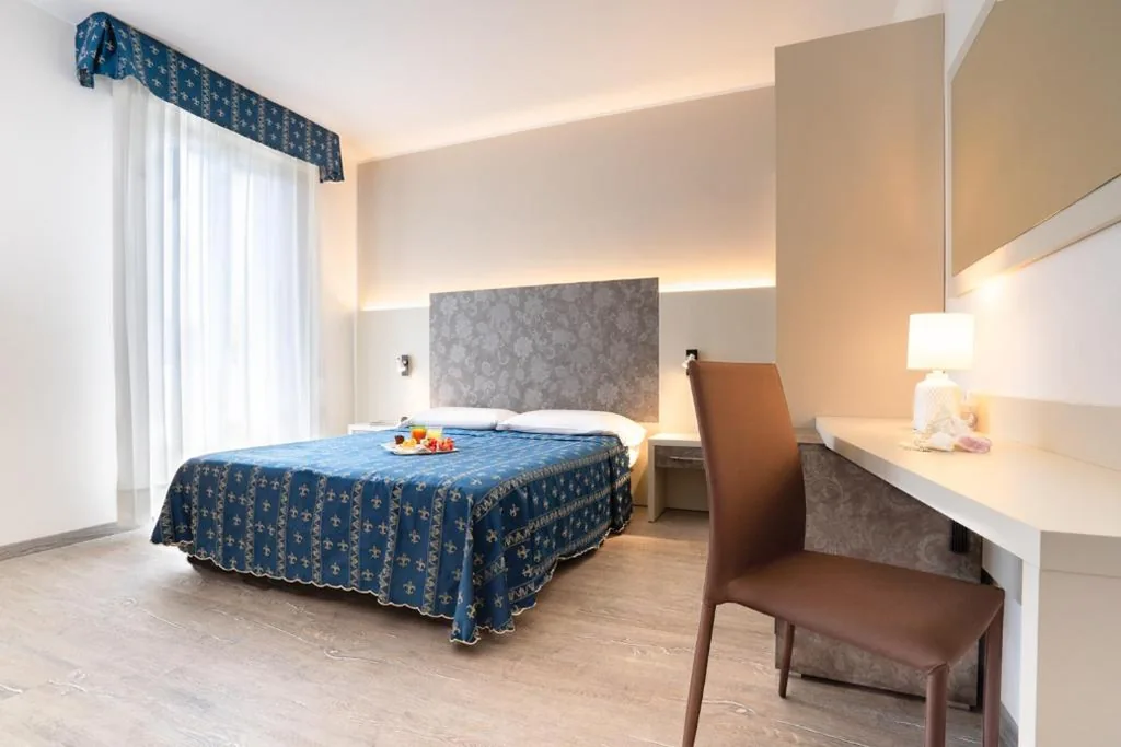 Double Room with Balcony — Hotel Ca’ D’Oro