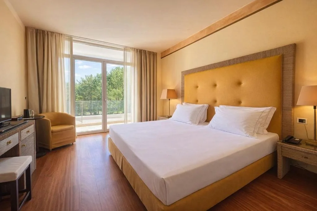 Double Room with Balcony — Hotel Greif