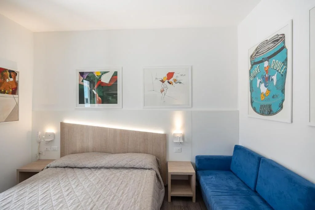 Double Room with Balcony — Hotel Marzia Holiday Queen