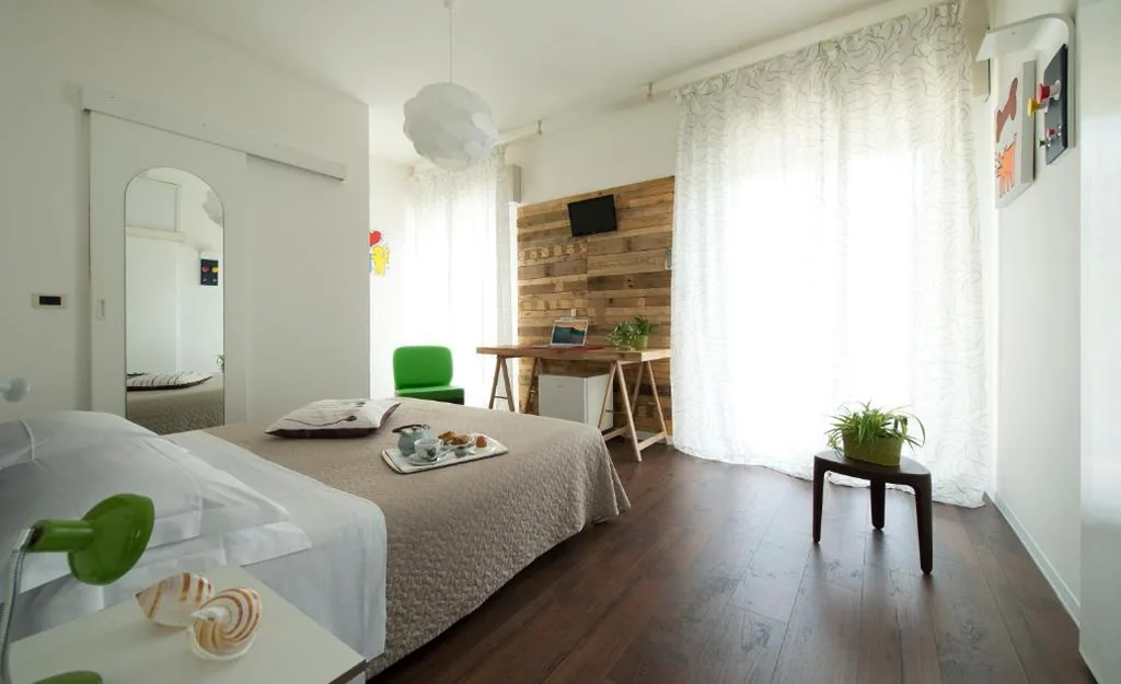 Camera Matrimoniale con Balcone — Nice Hotel Bibione