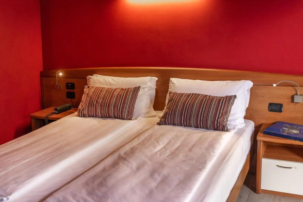 Camera Matrimoniale con Patio — Ambienthotel Spiaggia