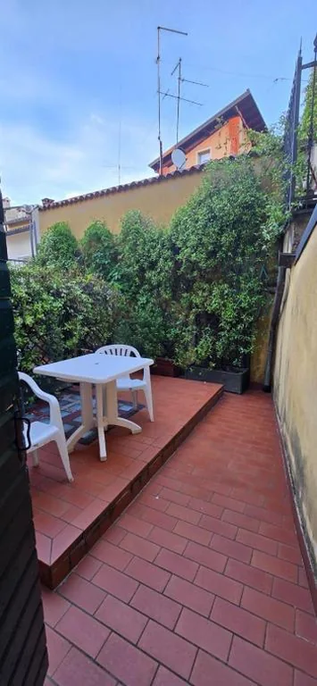 Camera Matrimoniale con Terrazza — Cavour rooms