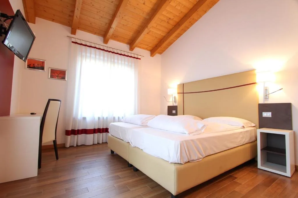 Double Room with Terrace — Thai Orchidee Restaurant&Rooms