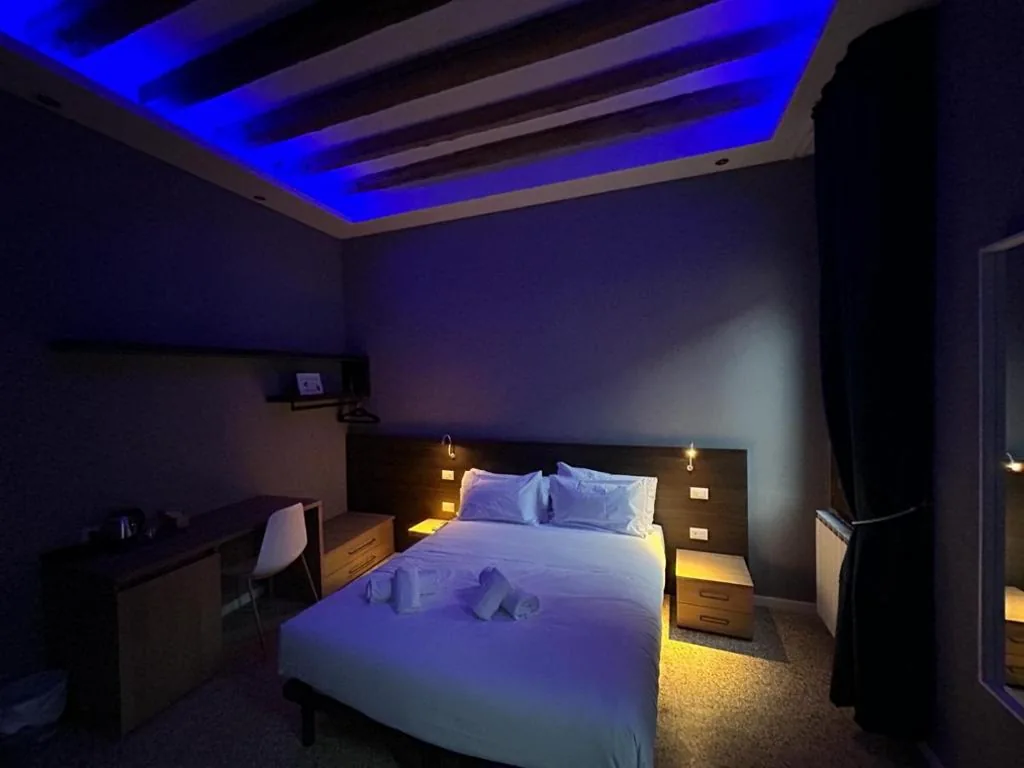 Double Room with Canal View — Ca’ Piasentin