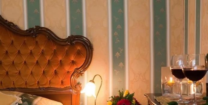 Camera Matrimoniale con Vista Canale — Locanda Antico Fiore