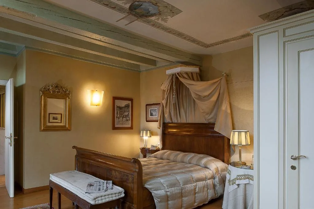 Double Room with City View — Domus Nova Palace – Italian Homing