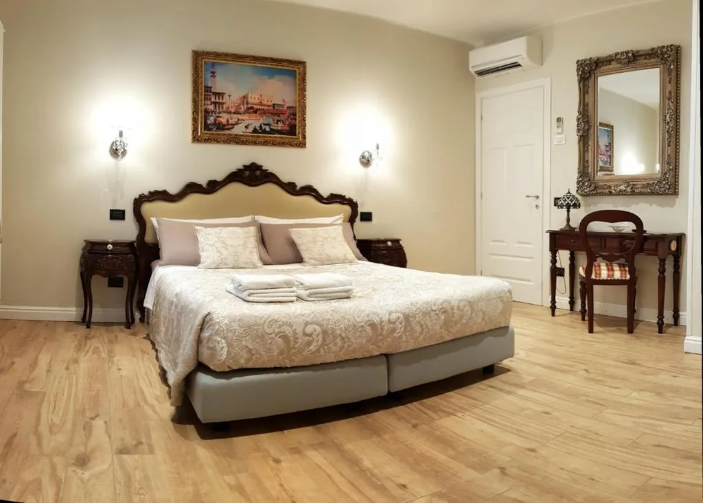 Camera Matrimoniale Deluxe — B&B Fine Venice