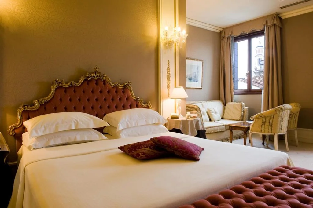 Deluxe Double Room — Ca’ Sagredo Hotel
