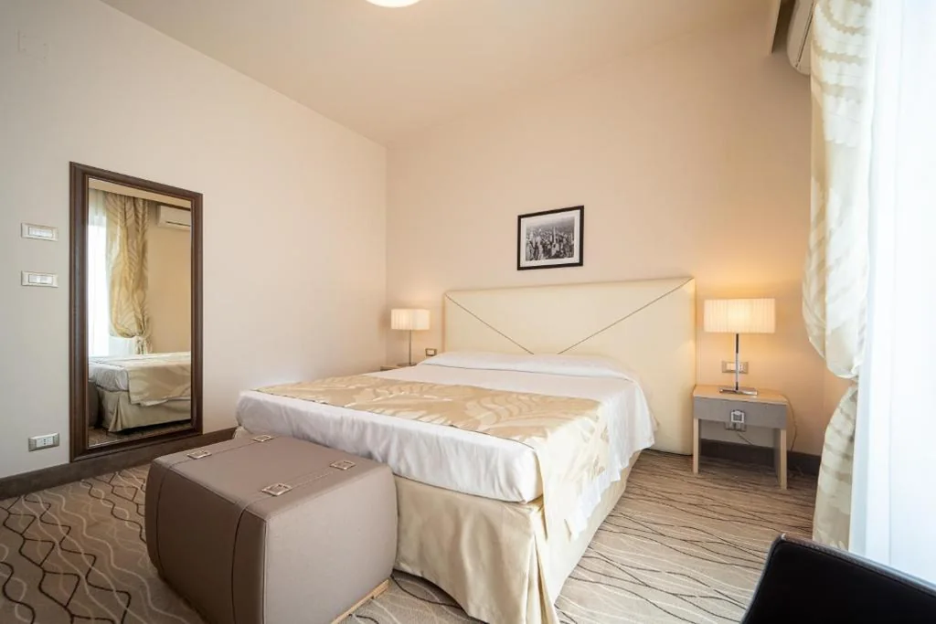 Deluxe Double Room with Balcony — Hotel Ariston Molino Buja