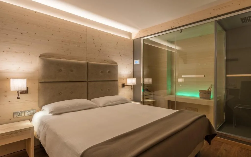 Camera Matrimoniale Deluxe con Spa Privata — Hotel Villa Argentina