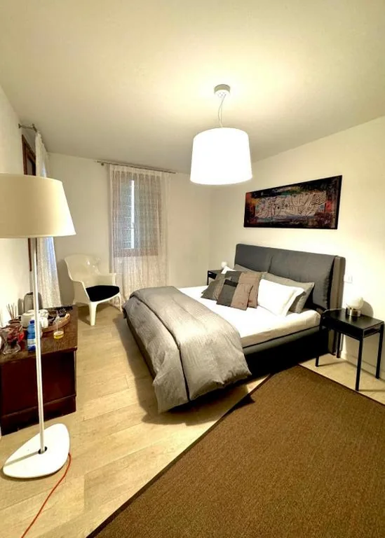 Camera Matrimoniale Deluxe con Vista sul Cortile — B&B Fortuny