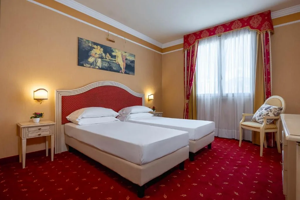Camera Matrimoniale Deluxe - Dependance — iH Hotels Padova Admiral