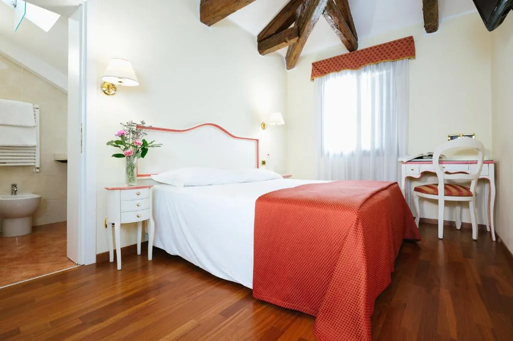 Deluxe Double Room — Hotel Do Pozzi