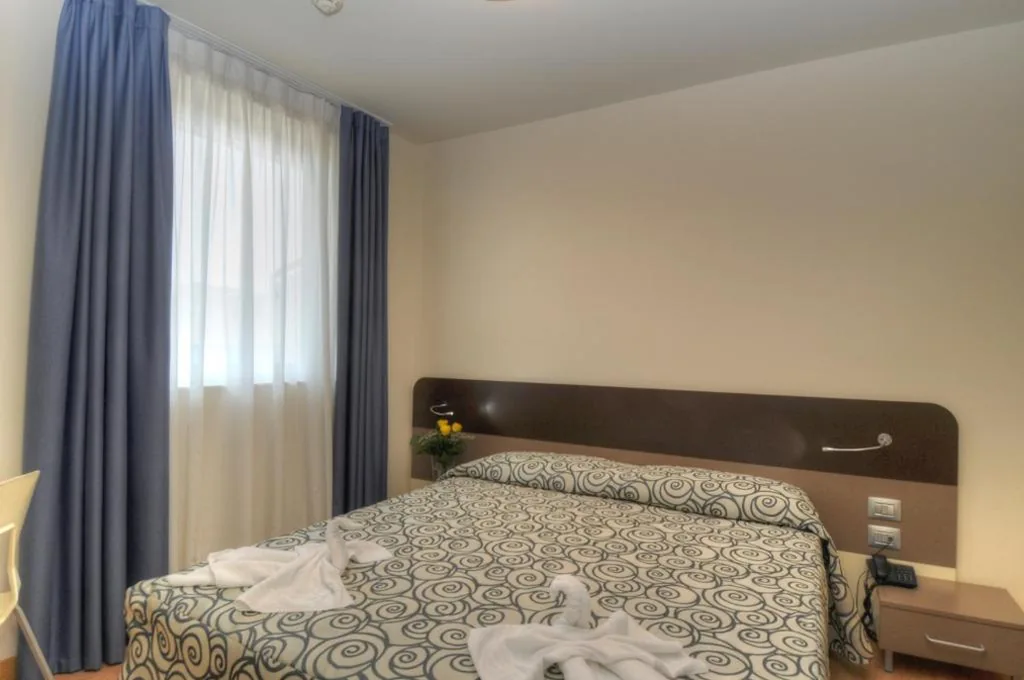 Camera Matrimoniale Deluxe — Hotel Pasha
