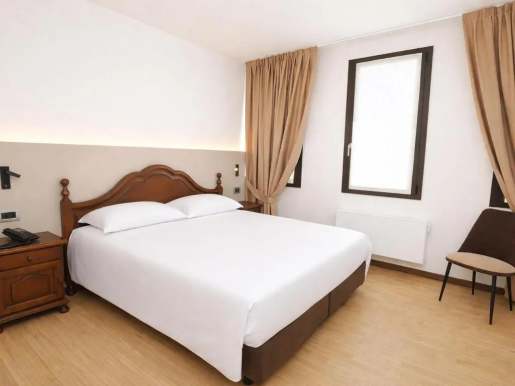 Deluxe Double Room — Hotel Scala – Buongiorno! Hotels