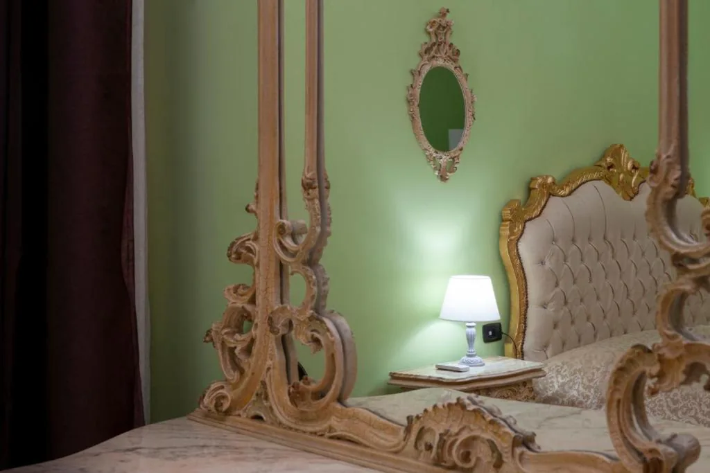 Camera Matrimoniale Deluxe — Simon’ Secret