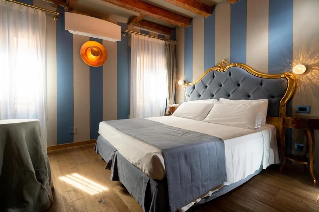 Camera Matrimoniale - Dependance — Hotel Tiziano
