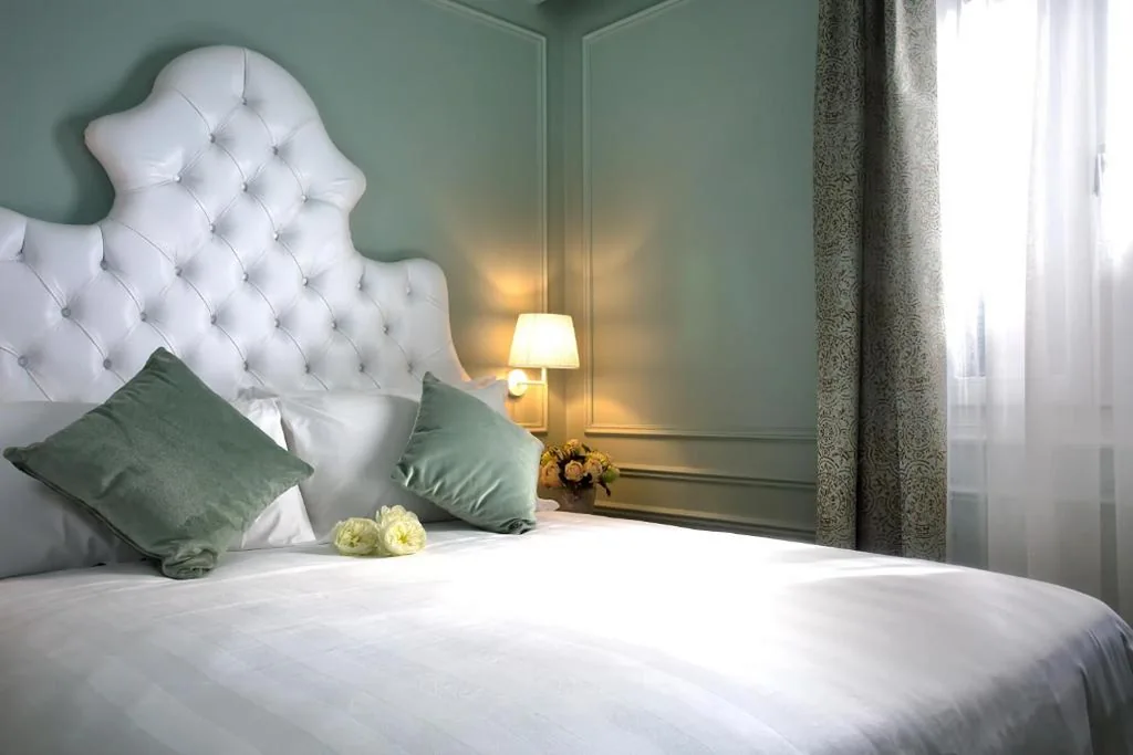 Double or Twin Room — Aquamare, boutique b&b