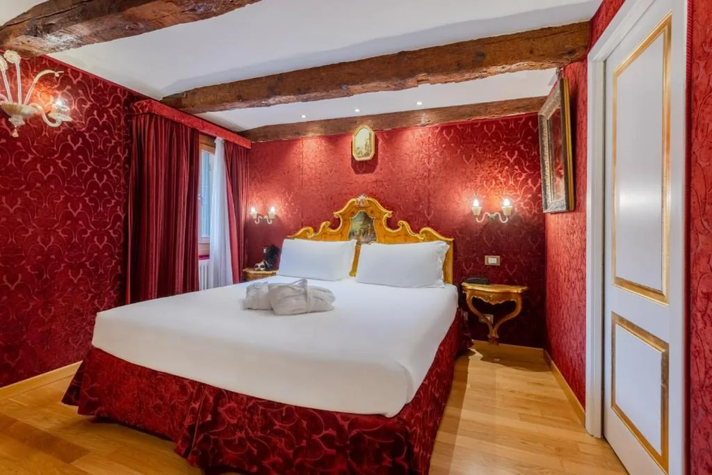 Double or Twin Room — Ca Dell’Arte